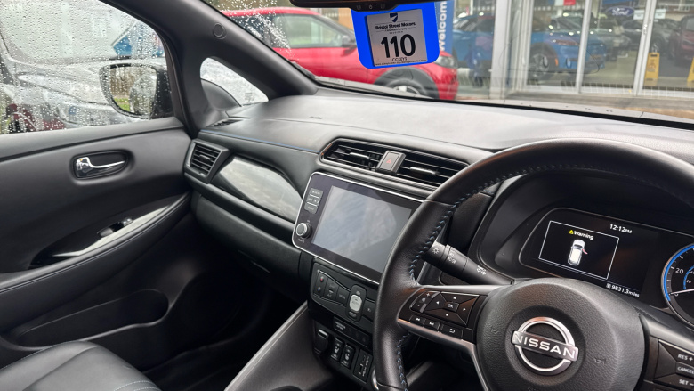 Nissan LEAF 160kW e+ N-Connecta 59kWh 5dr Auto Electric Hatchback